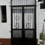 MALLA MOSQUITERA EN PUERTA 7-Grudisa