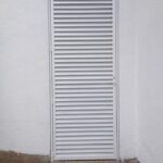 PUERTA LOUVER (TIRA) ACCESO A AZOTEAS-Grudisa