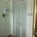 PUERTA LOUVER (TIRA) CUARTOS DE LIMPIEZA 1-Grudisa
