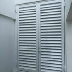 PUERTA LOUVER (TIRA) PROTECCION DE CALENTADORES DE AGUA-Grudisa